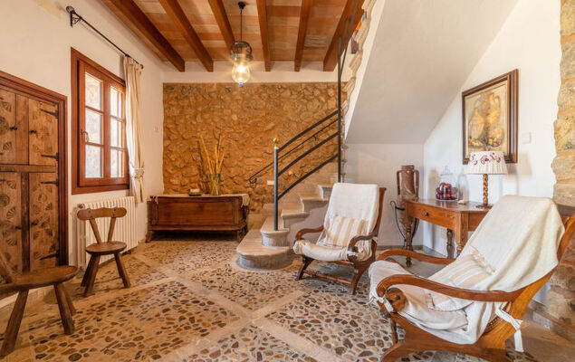 Santa Llucia - Photo 20