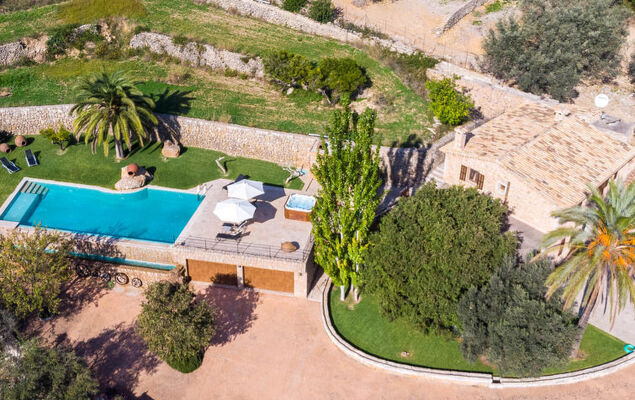 Santa Llucia - Photo 47