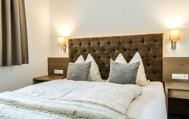 Top 6 (Panorama) - Photo 12